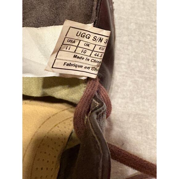 UGG Leighton Men’s Size 11 Crinkly Brown Leather Chukka Boots PLZ READ - Picture 8 of 16